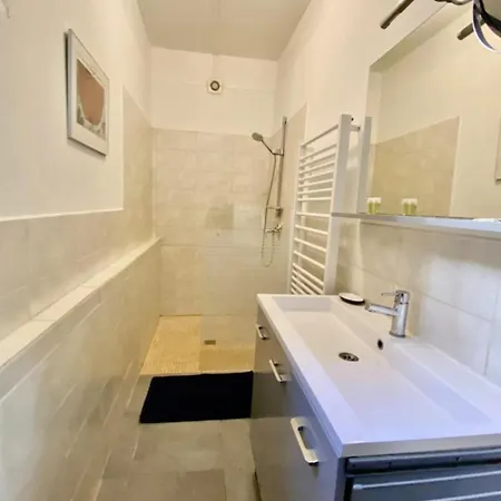 Prázdninový dům Maison Climatisee Pour 4 Pers A 5min D'avignon Villeneuve-lès-Avignon