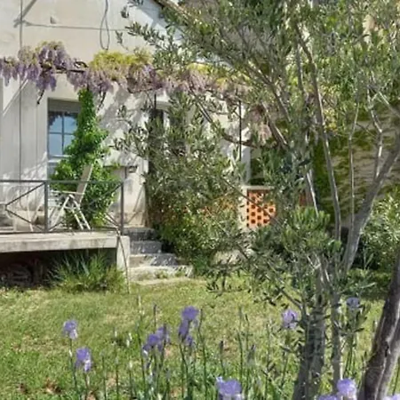 Ines - Maison Climatisee Pour 4 Pers A 5min D'avignon *